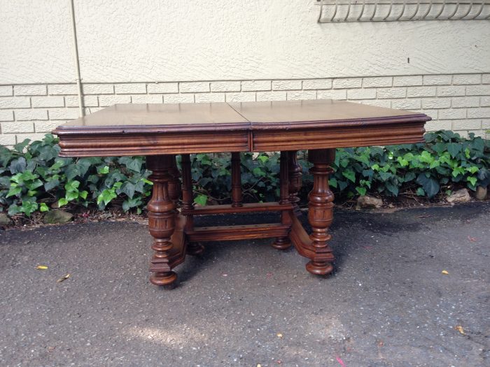 French Oak Table with Gallery Bove (4-6 Seater) - Image 6