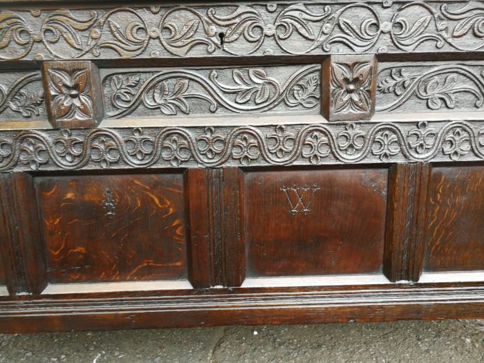 James I Carved Oak Kist - Image 7
