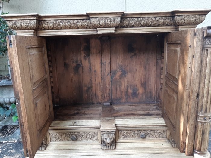 antiques-furniture