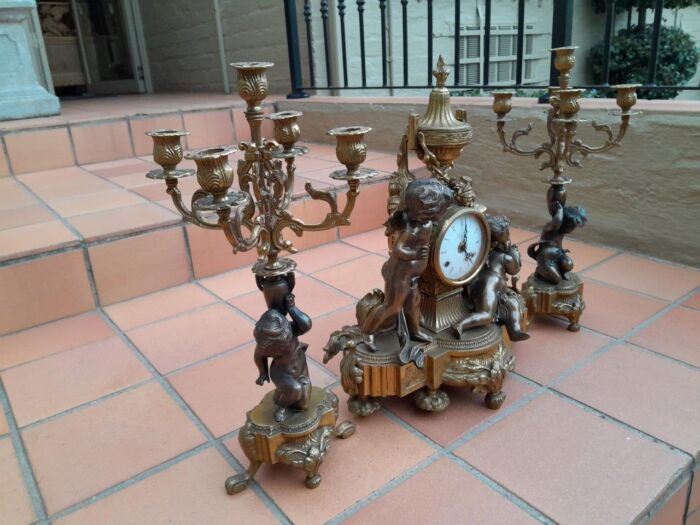 A 20th Century Brass Clock/Garniture Set - Image 5