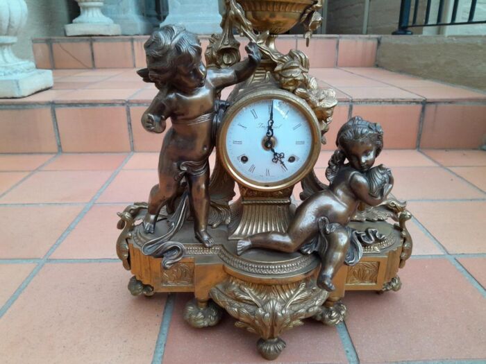A 20th Century Brass Clock/Garniture Set - Image 8