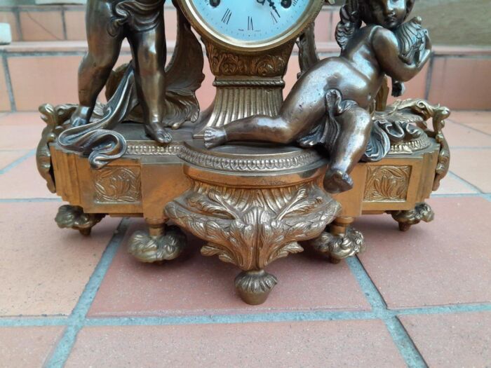 A 20th Century Brass Clock/Garniture Set - Image 9