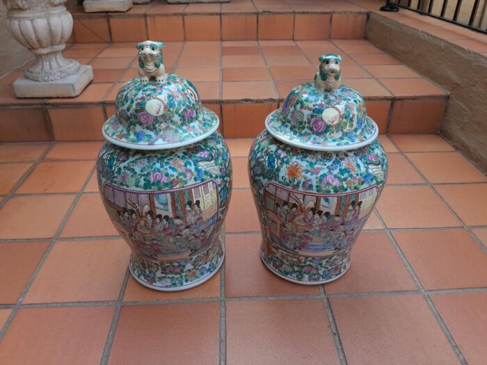 A 20th Century Pair of Chinese Famille Rose Vases / Urns with Covers - Image 4