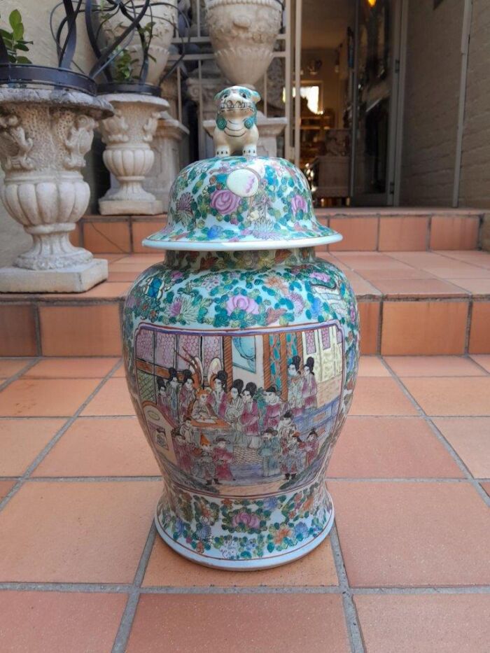 A 20th Century Pair of Chinese Famille Rose Vases / Urns with Covers - Image 6
