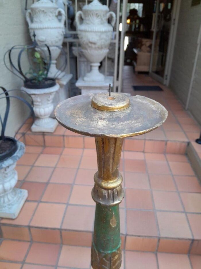 An Early 20th Century Circa 1920 Carved Giltwood Torchiere / Candle Holder For Floor Or Table Décor - Image 7