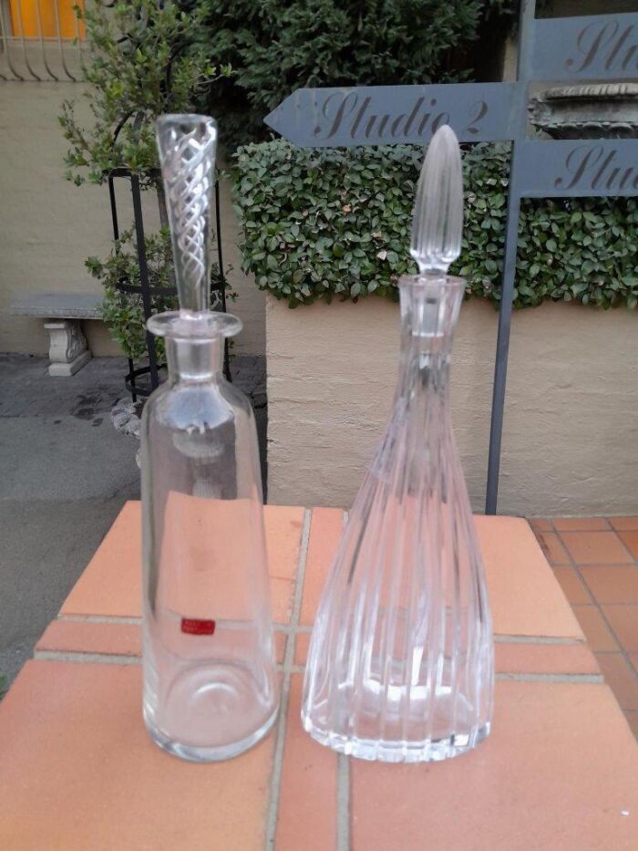 A Set Of Two Crystal Decanters - Image 3