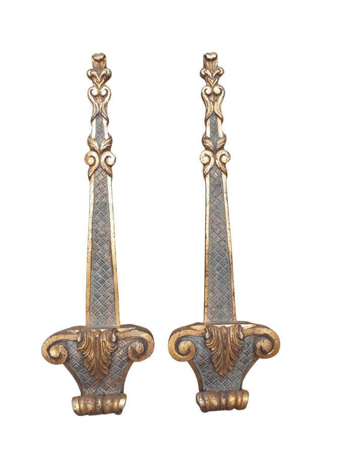 A 20th Century Pair of French Style Gilt Painted Wooden Picture Holders
