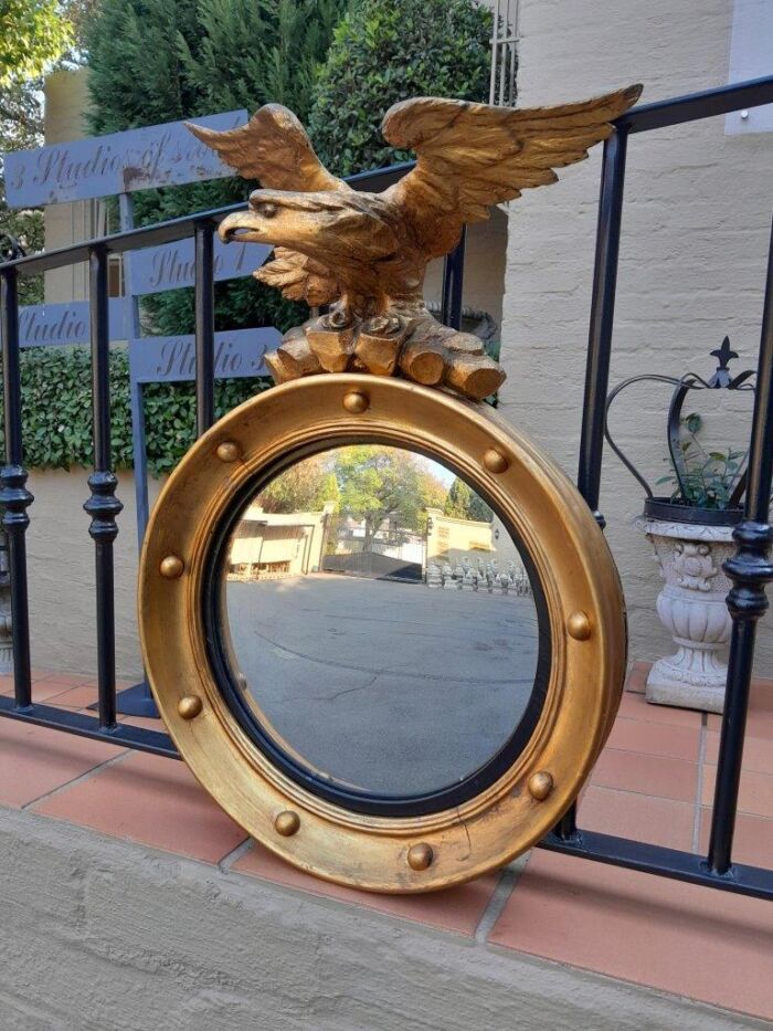 A 20TH Century Regency Style Eagle Gilt Painted Convex Mirror - Image 2
