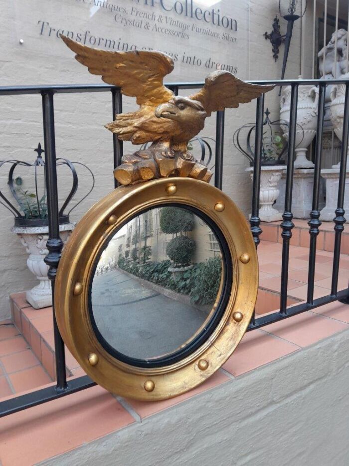 A 20TH Century Regency Style Eagle Gilt Painted Convex Mirror - Image 3