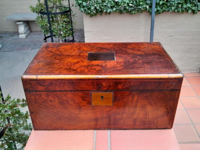 A 19th Century Victorian Campaign Military Rosewood Writing Slope with Brass Handle - Image 2