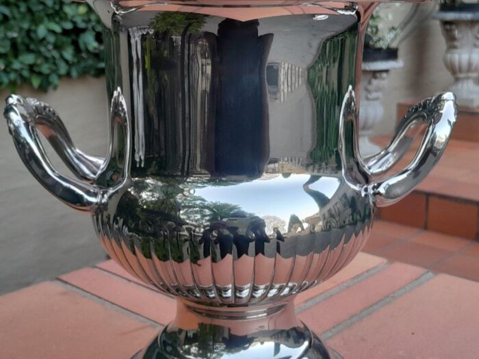 A 20th Century Silver-Plate Champagne / Wine Cooler with Handles - Image 5