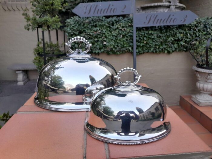 20th Century Graduated Set of Two Silver Plate Food Domes - Image 2