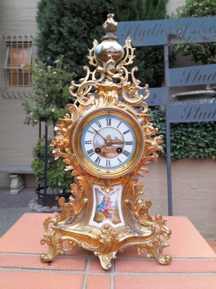 An Antique Century French Rococo Style Clock Garniture Set with Pair of Candelabras  with  Pendulum and Key - Image 7