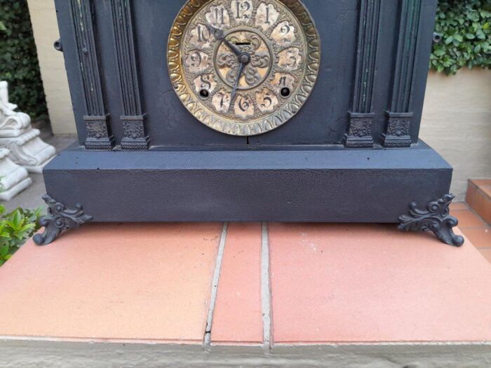 An Antique French Black Slate Clock - Image 5