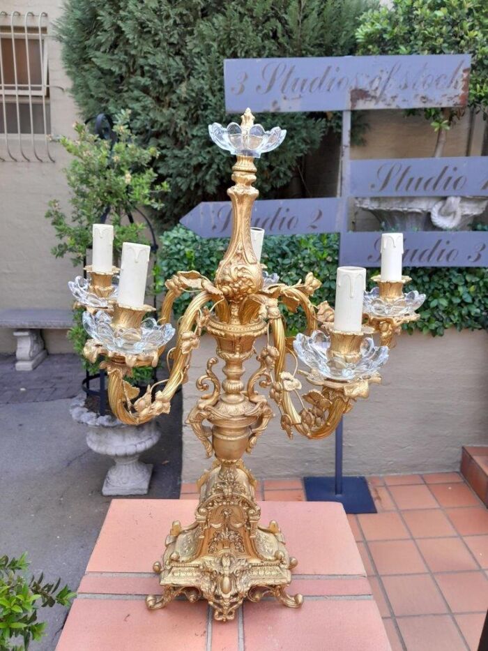 A French Style Brass And Crystal Table Lamp - Image 2