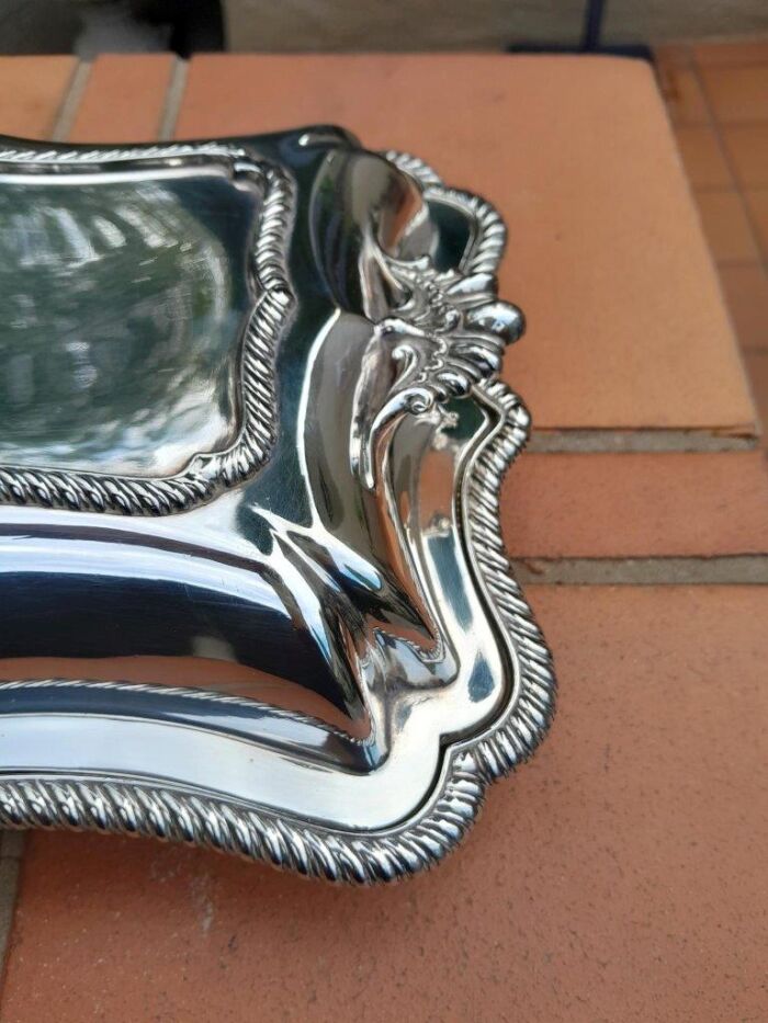 A 20th Century Electroplate Entrée Dish With Cover - Image 4