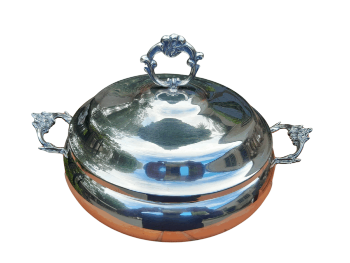 A 20th Century Electroplate Soup Tureen With Lid On Paw Feet