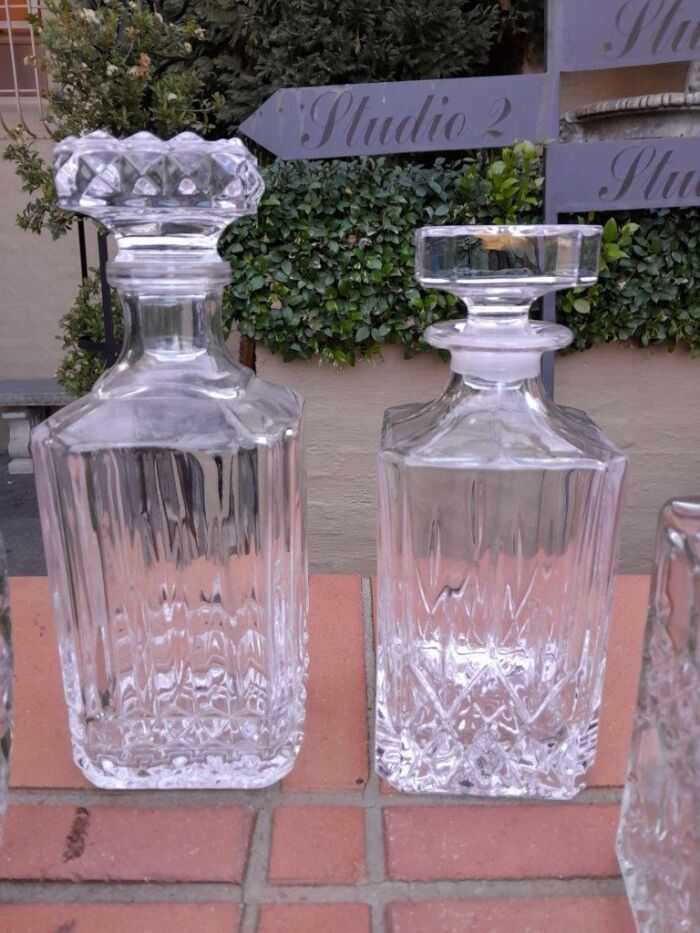 A Set Of Two Crystal Decanters And Two Cut Glass Decanters - Image 5