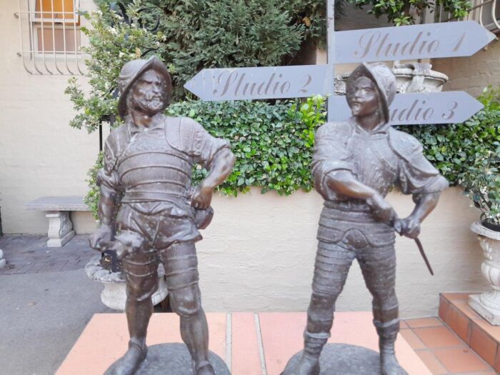 A 20th Century Pair Of Spelter Soldier Statues - Image 4