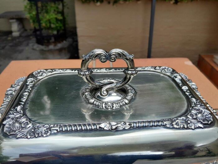 A 20th Century Silver Plated Entrée Dish - Image 4