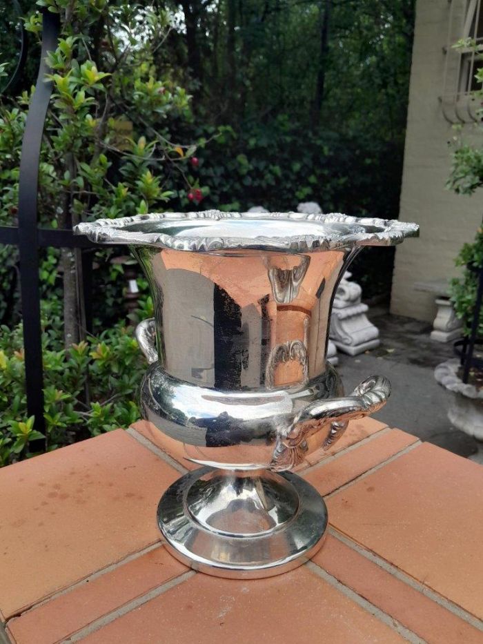 A 20TH Century Champagne / Wine Silver Plate Cooler - Image 3
