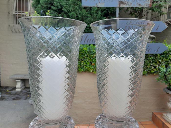 A Pair Of French Style Candle Holders With Candles - Image 7
