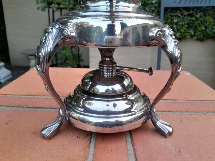 A 20th Century Silver Plate Tea Urn on Stand with Burner - Image 5