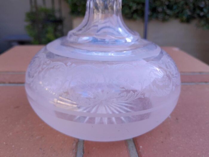 An Antique 19th Century Pair Of Crystal Decanters - Image 6