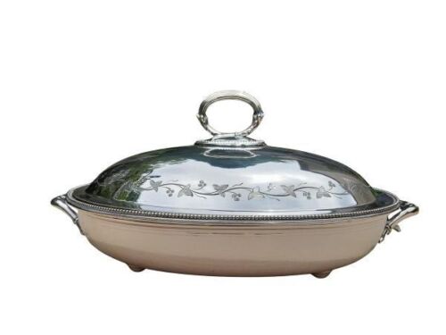 An Entrée / Warming Electroplate Dish With Cover On Bun Feet