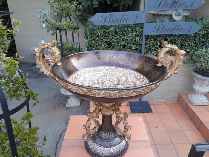 A 20th Century French Style Urn Dimensions - Image 3