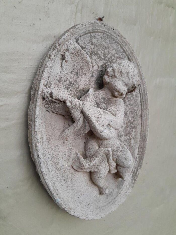 A Concrete Relief Oval Sculpture Of An Ornate Cherub Plaque - Image 3