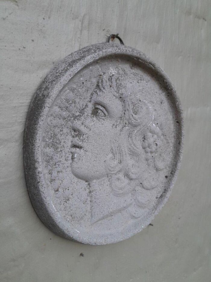 A Concrete Relief Round Plaque Sculpture Of Classical Head Figurine - Image 3