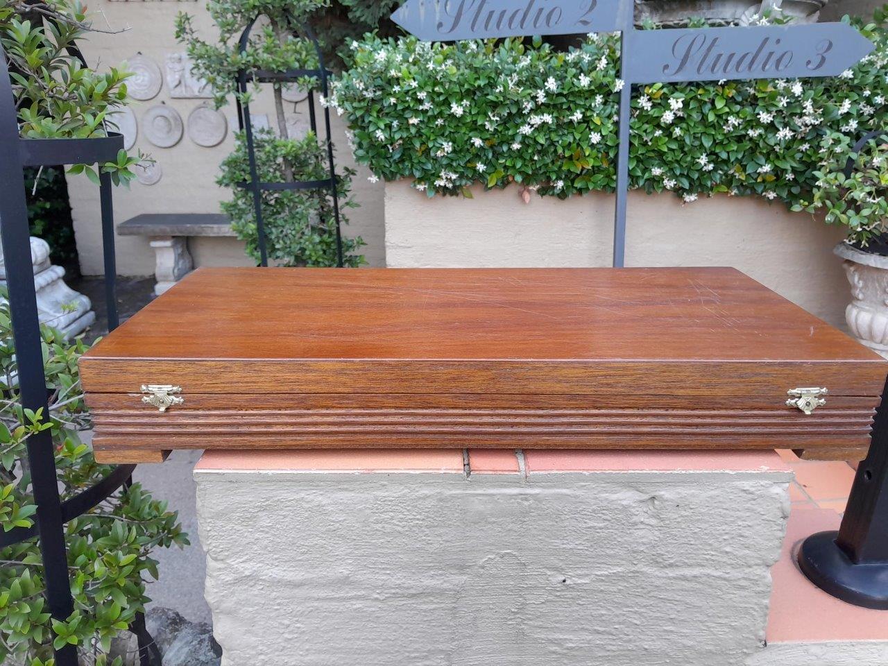 A Twelve Place Eetrite Silver-Plate Cutler Set In Canteen - Image 6