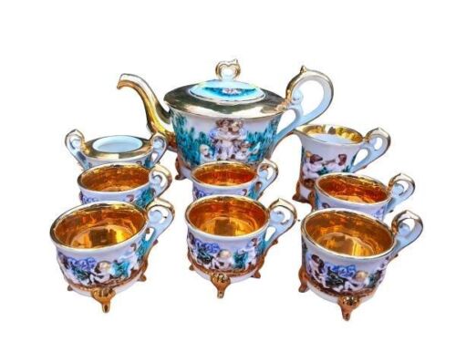 A Capodimonte Tea / Coffee Set Comprising  6 Cups