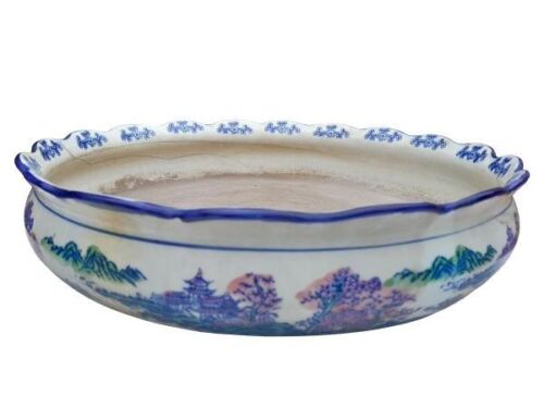 A 19th Century Antique Qing Dynasty  Blue / White Hand Painted Bowl / Planter