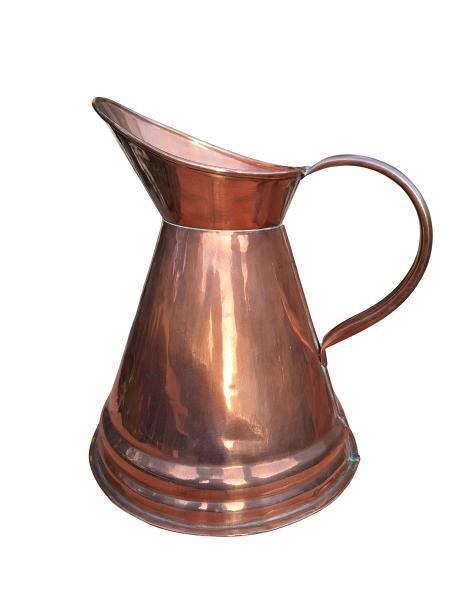 A 20TH Century Cape Style Copper Jug with Handle 