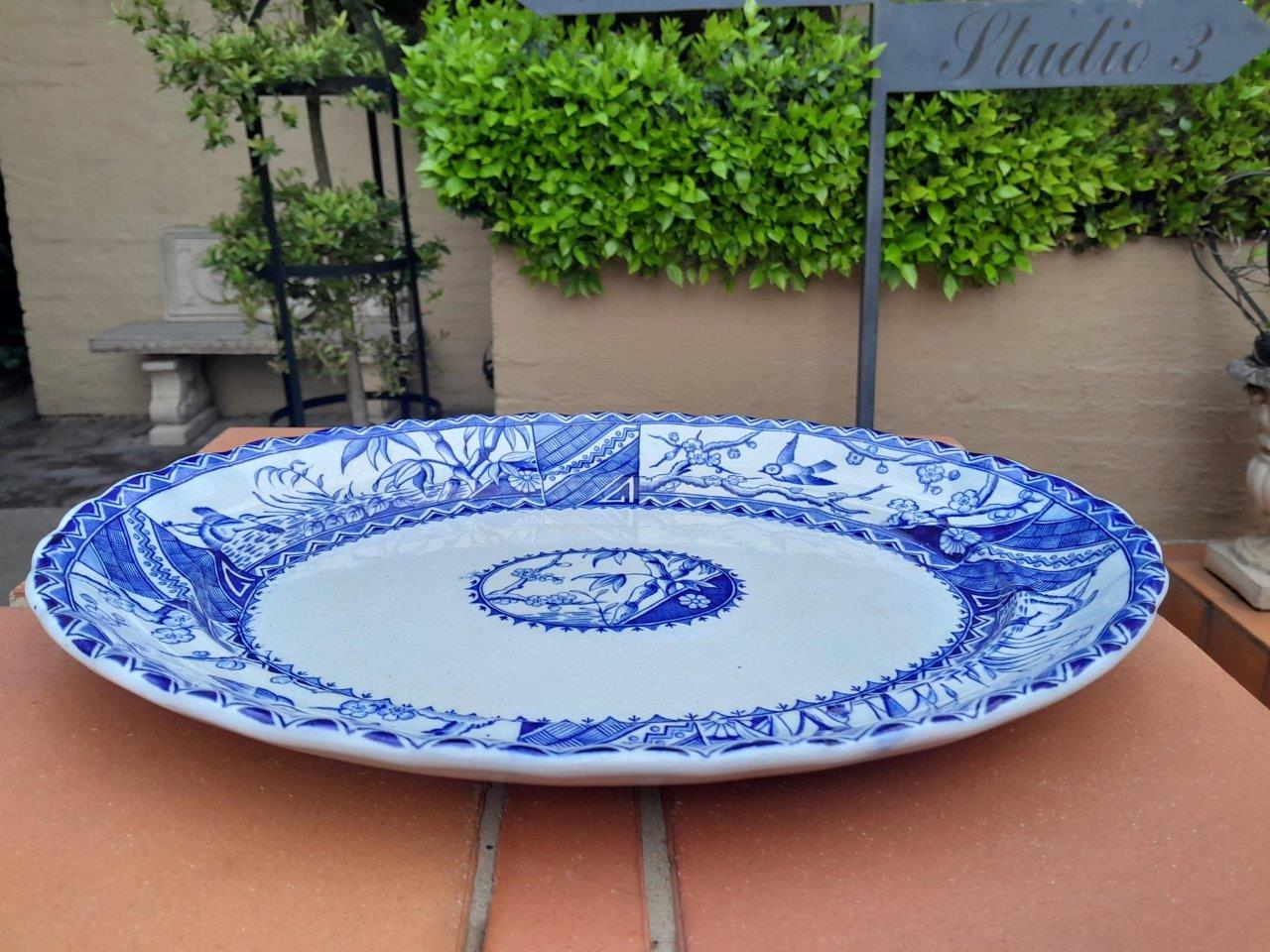 An Antique Set Circa 1880s Gordon Brothers Blue / White Set Or Oriental Pattern Platter And Tureens Comprising (13 Pieces) - Image 10