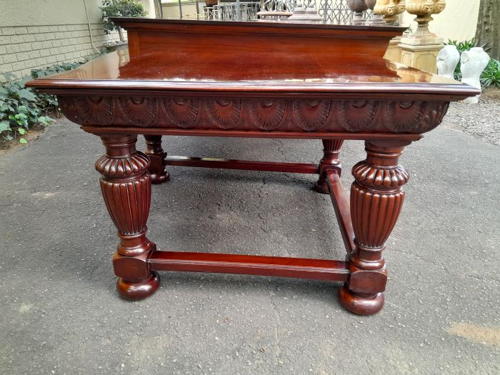 A Rare Antique English Mahogany Massive Entrance / Dining / Refectory / Display Table – Provenance Union Buildings in Pretoria - Image 7