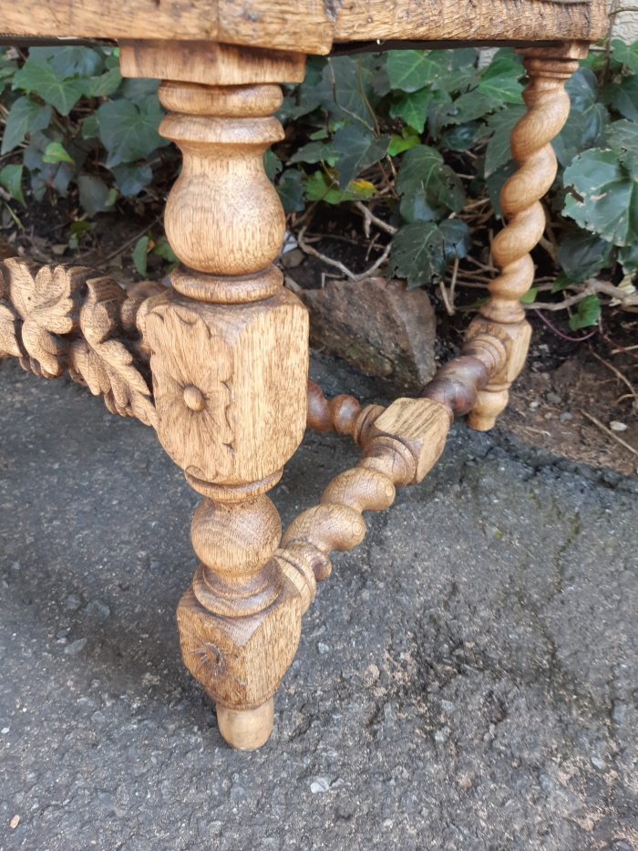 Set of 5 19th-Century Carved Oak Dining Chairs upholstered - Image 14