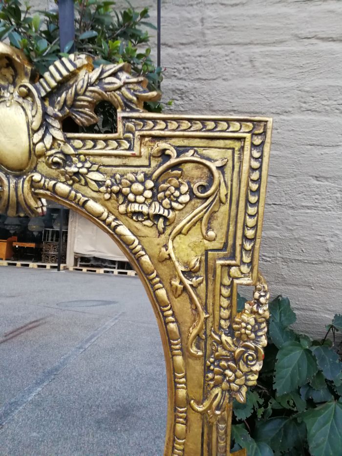Large Carved Wooden Mirror Hand Gilded in Gold Leaf - Image 5