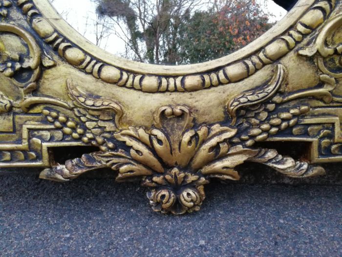 Large Carved Wooden Mirror Hand Gilded in Gold Leaf - Image 7