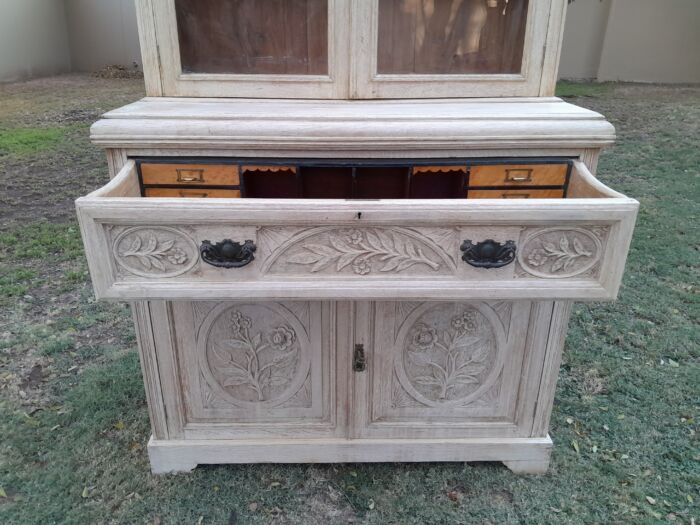 Edwardian Oak Escretoire Bookcase - Image 12