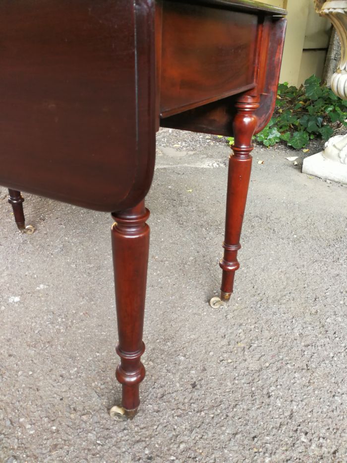 Mahogany Pembroke Drop side Table - Image 9