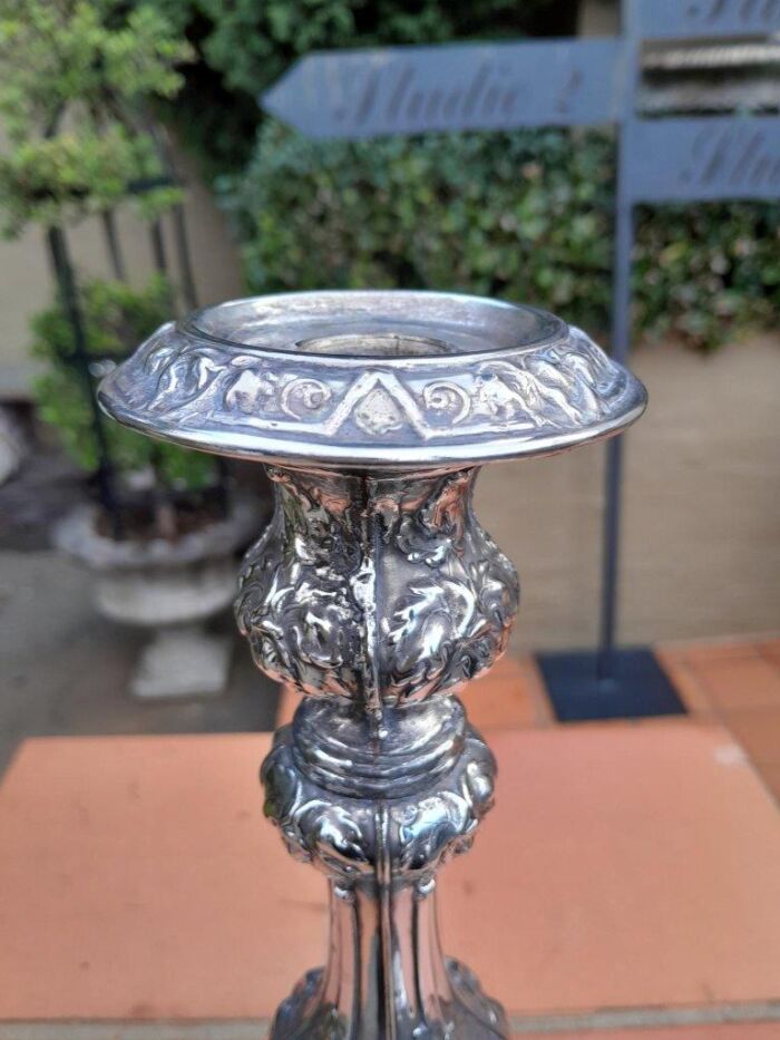 An Antique Circa 1900s Pair of Silver Plate Candlesticks / Candle Holders ND - Image 7