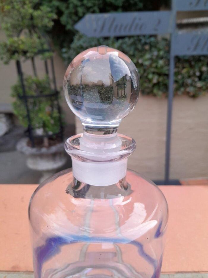 A 20TH Century Handblown Decanter - Image 4