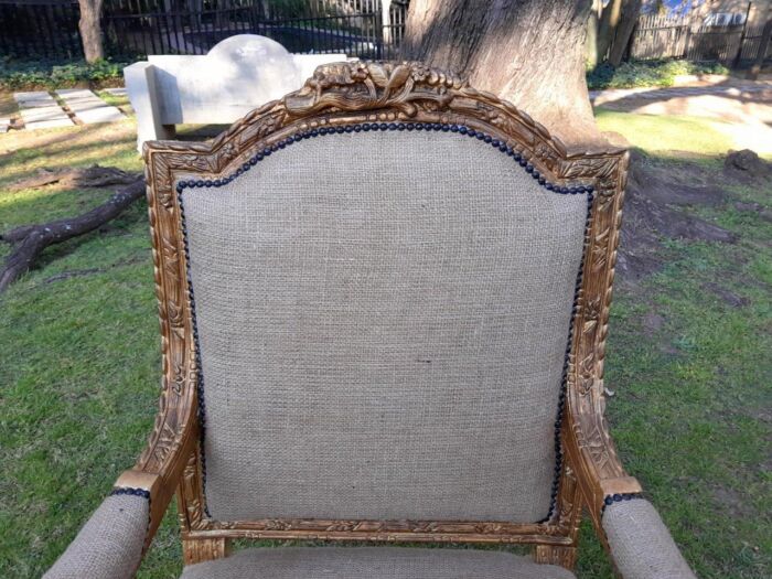 An Antique 19th Century French Pair of  Louis XV Style Heavily Carved Giltwood Armchairs - Image 8