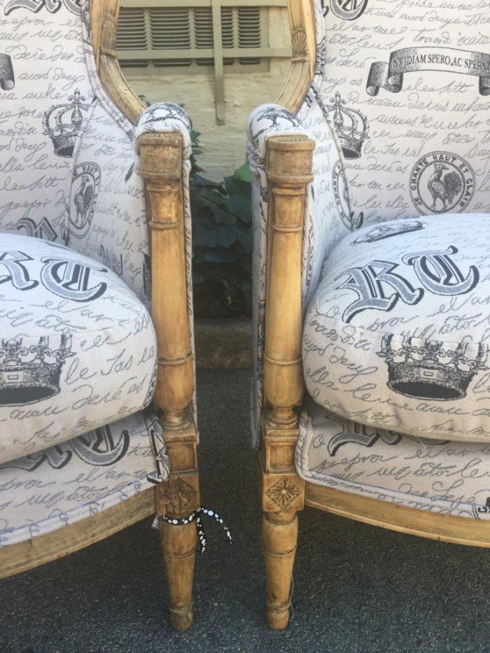 Fine Pair Late 19th Century French Style Bleached / Natural Armchairs upholstered - Image 6