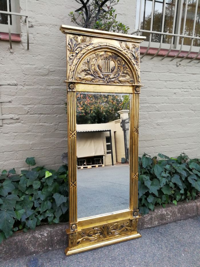 A 20th Century French Carved and Hand Gilded Bevelled Mirror - Image 3