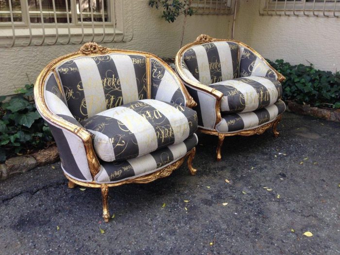 Pair Oversized French Bergere syle gilded armchairs hand gilded in  gold leaf upholstered with handmade fabric - Image 3