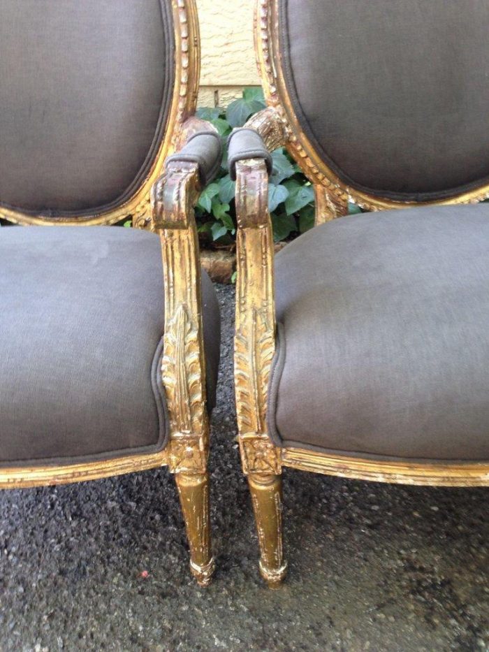 Pair of Antique Ornately Carved Gilded Baroque Style King Louis XV Medallion Armchairs   - Image 3